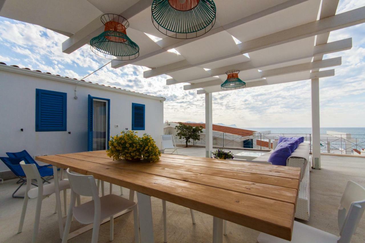 Marina Beach Resort By Le Dhome Sicily باليستراتي المظهر الخارجي الصورة